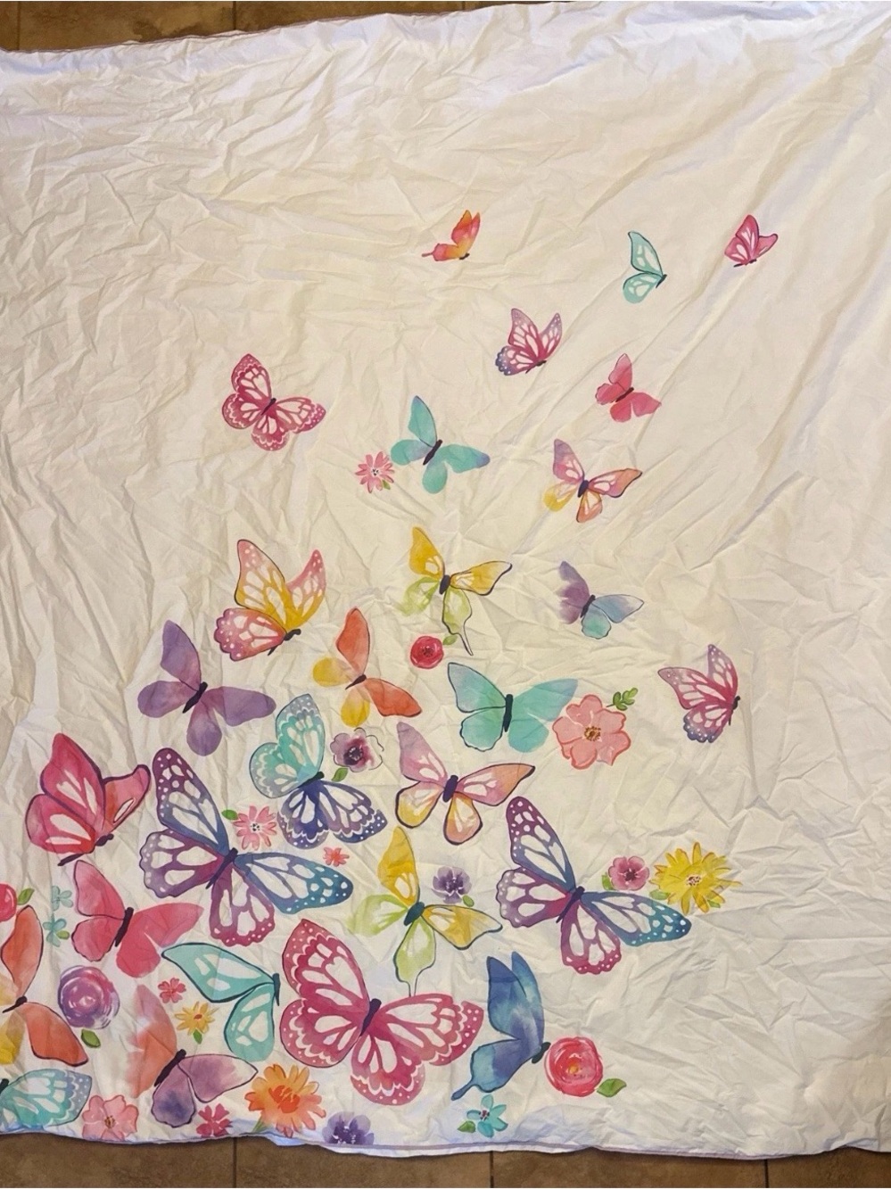 PBTEEN Butterfly Garden Duvet Cover - White with Multicolor Butterflies size Ful